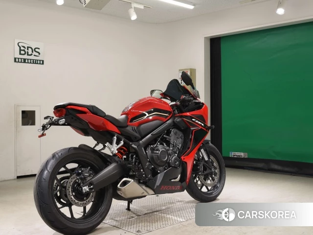 Проданный Honda CBR650R 2023 из Японии, фото 2