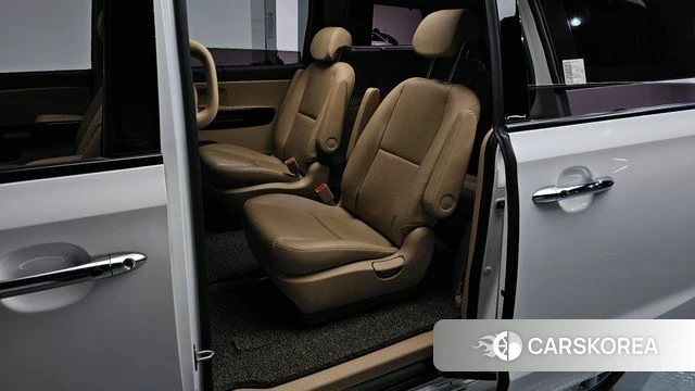 Kia The New Carnival id 4658346 из Кореи 18