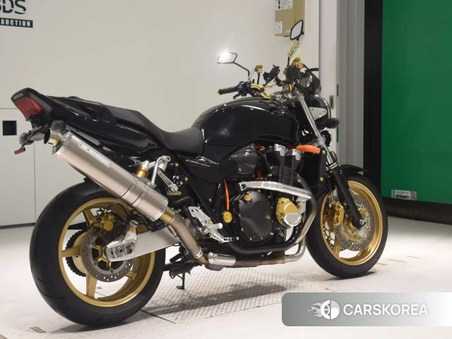 Проданный Honda CB1300SF 2012 из Японии, фото 2
