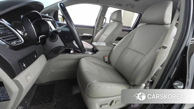 Kia The New Carnival id 4269108 из Кореи 18