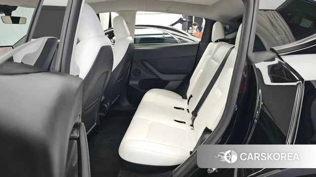 Tesla Model Y id 4783504 из Кореи 18