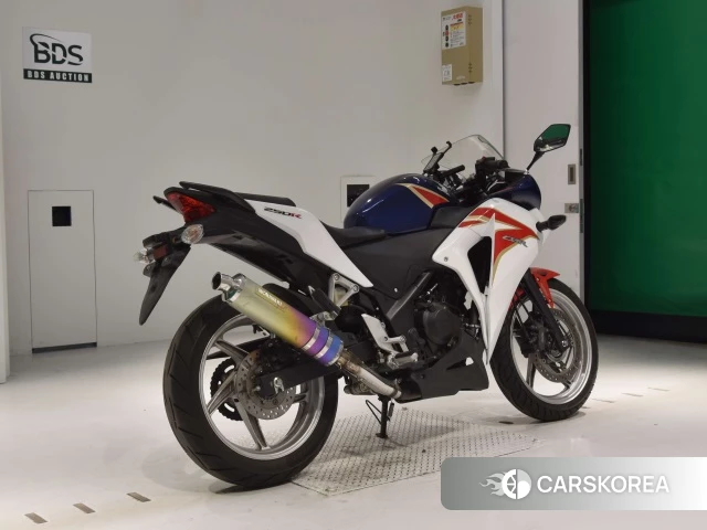 Проданный Honda CBR250R ABS 2011 из Японии, фото 2