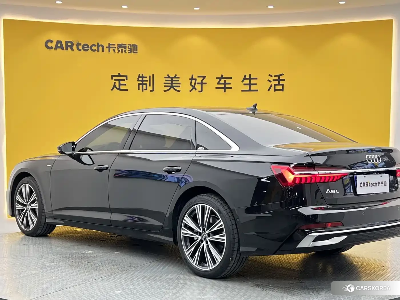 Audi A6L id 4680736 из Китая 18