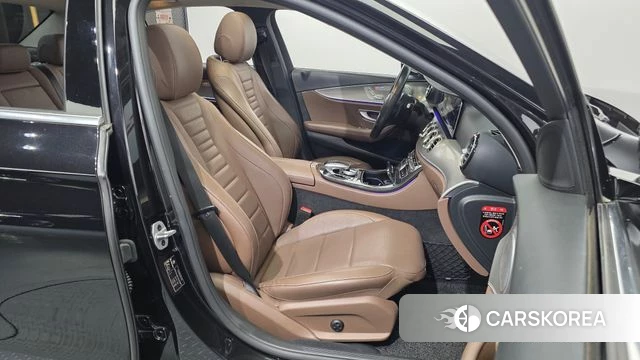 Mercedes-Benz E-Class W213 id 4785598 из Кореи 18