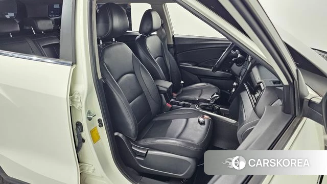 Ssangyong Tivoli Air id 4774573 из Кореи 18