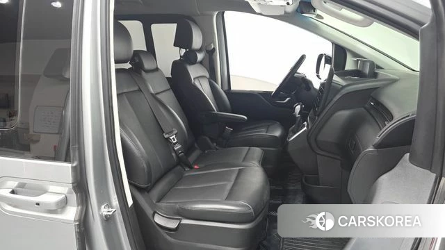 Hyundai Staria id 4922876 из Кореи 18