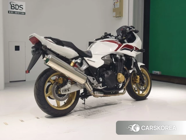 Проданный Honda CB1300SF BOLDOR ABS 2013 из Японии, фото 2