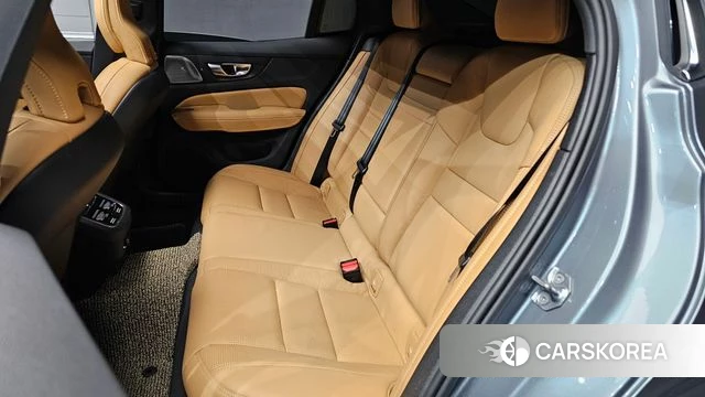 Volvo S60 3rd generation id 4501838 из Кореи 18