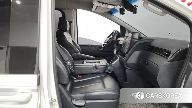 Hyundai Staria id 4636531 из Кореи 18