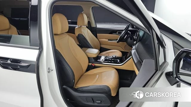 Kia Carnival 4th generation id 4683705 из Кореи 18