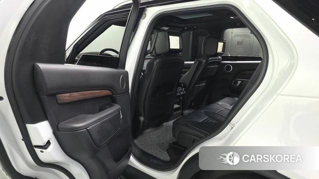 Land Rover Discovery 5 id 4536071 из Кореи 18