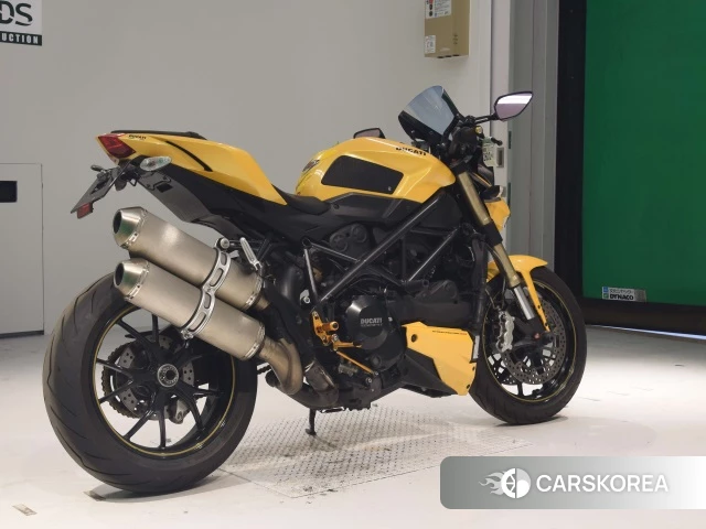 Проданный Ducati STREETFIGHTER 848 2011 из Японии, фото 2