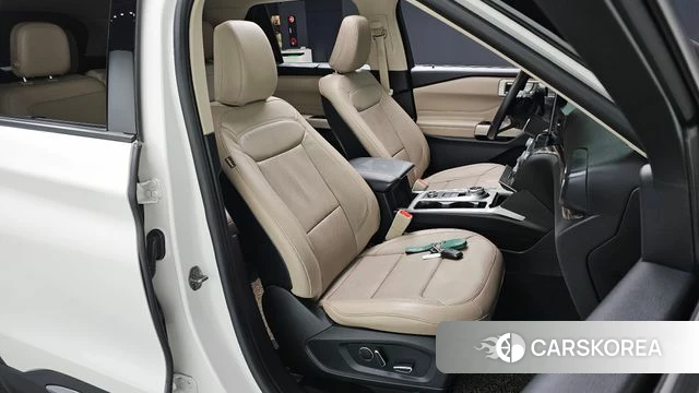 Ford Explorer 6th Generation id 4567864 из Кореи 18