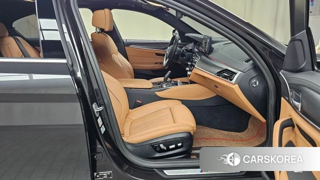 BMW 5 Series (G30) id 4443402 из Кореи 18
