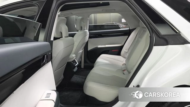 Hyundai Grandeur Hybrid (GN7) id 4879994 из Кореи 18