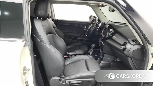 Mini Cooper id 4637888 из Кореи 18