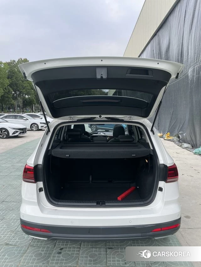 Volkswagen Tuyue id 4279304 из Китая 18