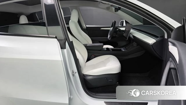 Tesla Model Y id 4757726 из Кореи 18
