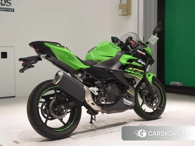 Проданный Kawasaki NINJA 400 2018 из Японии, фото 2