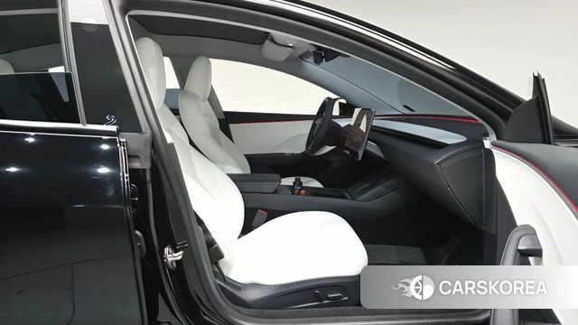 Tesla Model 3 id 4730228 из Кореи 18