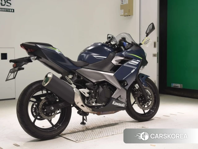 Проданный Kawasaki NINJA 400 2021 из Японии