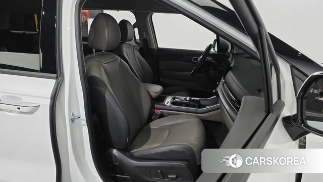 Kia The New Carnival 4th Generation id 4456097 из Кореи 18