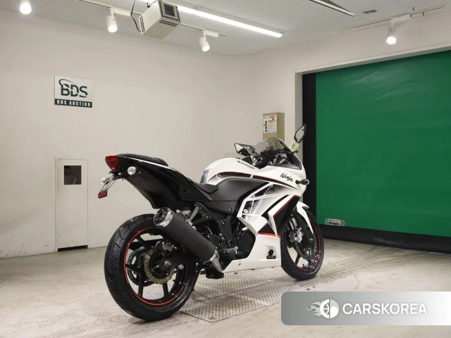 Проданный Kawasaki NINJA 250R id 4157996 из Японии, фото 2