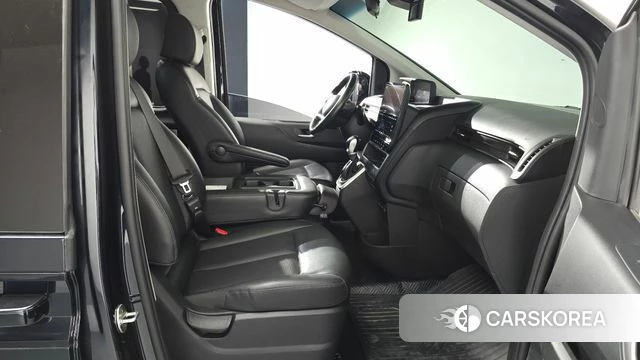 Hyundai Staria id 4656529 из Кореи 18