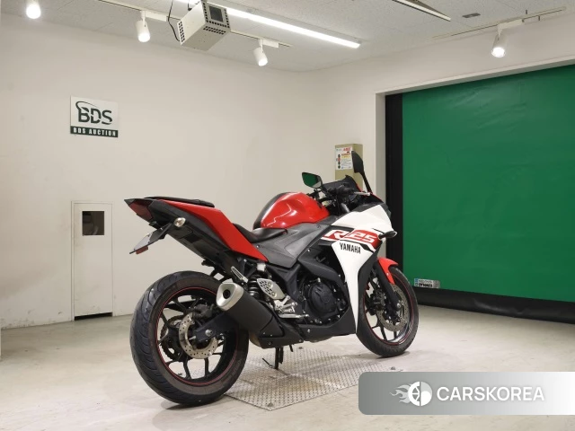 Проданный Yamaha YZF-R25 2015 из Японии, фото 2