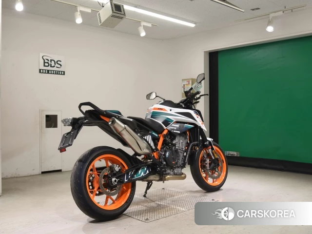 Проданный KTM 890 DUKE R 2020 из Японии, фото 2