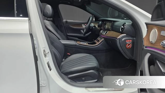 Mercedes-Benz E-Class W213 id 4302989 из Кореи 18