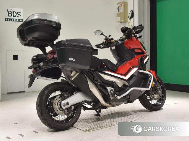 Проданный Honda X-ADV 750 id 4135746 из Японии, фото 2