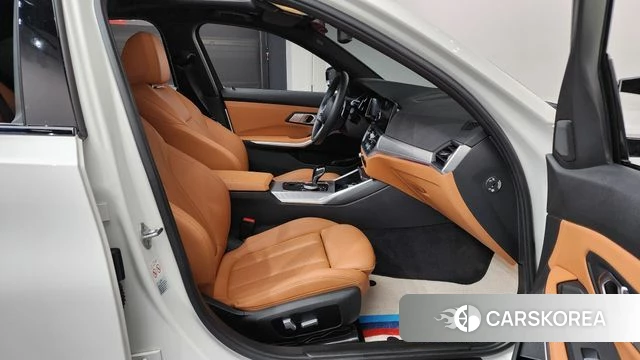 BMW 3 Series (G20) id 4618833 из Кореи 18