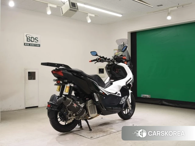 Проданный Honda ADV150 id 4131309 из Японии, фото 2