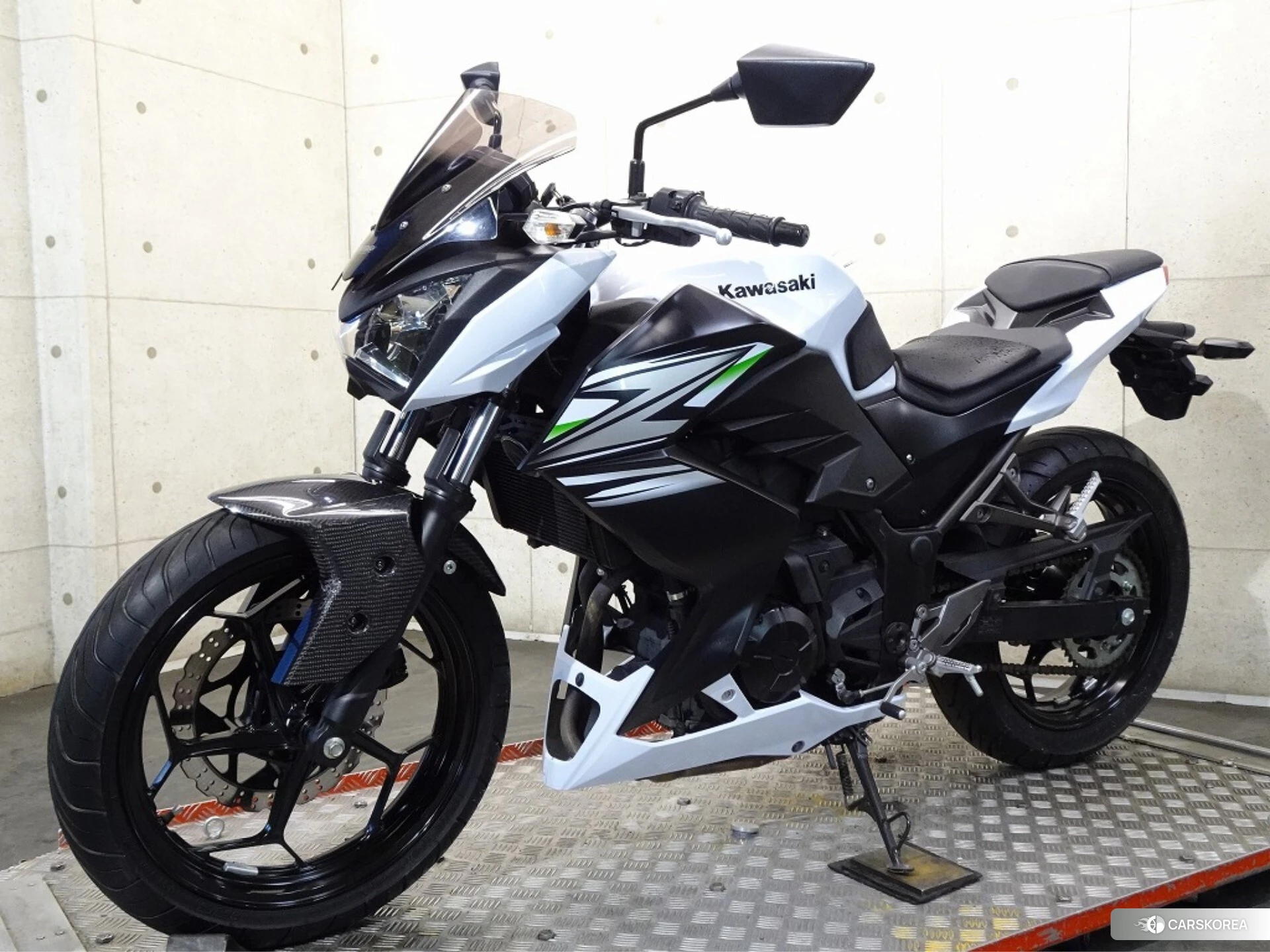Kawasaki Z250 id 4192790 из Японии 18