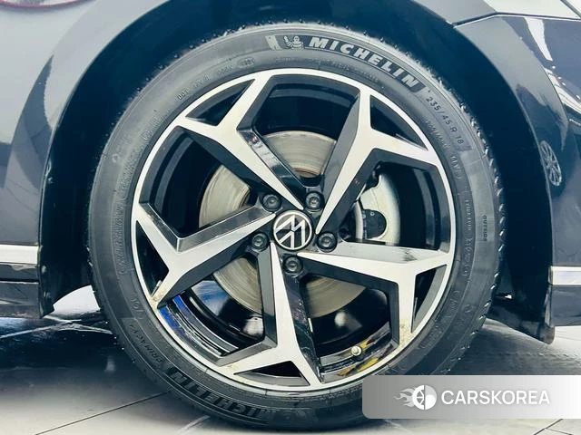 Volkswagen Magotan id 4300759 из Китая 18