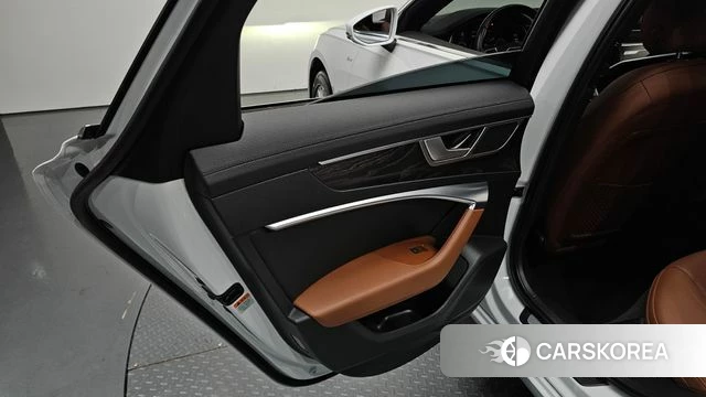Audi A6 (C8) id 4446495 из Кореи 18