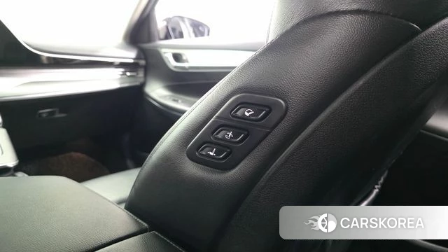 Hyundai The New Grandeur IG id 4434493 из Кореи 18