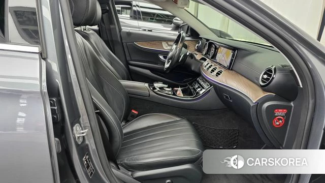 Mercedes-Benz E-Class W213 id 4722642 из Кореи 18