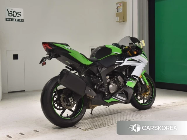 Проданный Kawasaki ZX-6R NINJA ABS 2015 из Японии, фото 2