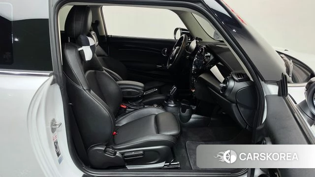 Mini Cooper id 4928642 из Кореи 18