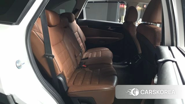 Kia The New Sorento id 4633339 из Кореи 18