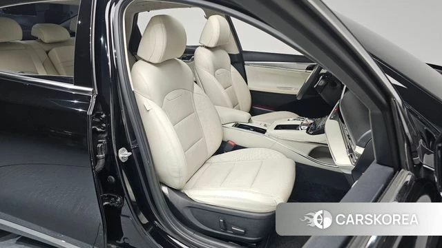 Hyundai The New Grandeur IG Hybrid id 4195235 из Кореи 18