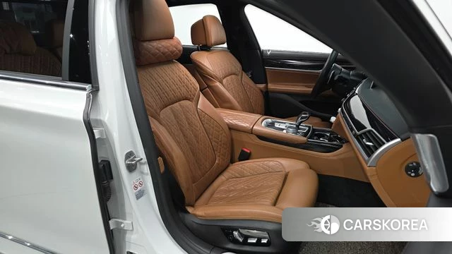 BMW 7 Series (G11) id 4759614 из Кореи 18