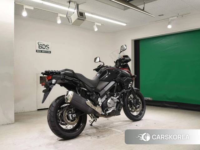 Проданный Suzuki V-STROM 650 XT 2021 из Японии, фото 2
