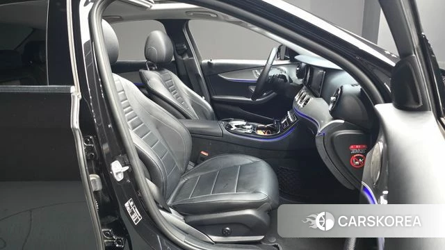 Mercedes-Benz E-Class W213 id 4563433 из Кореи 18