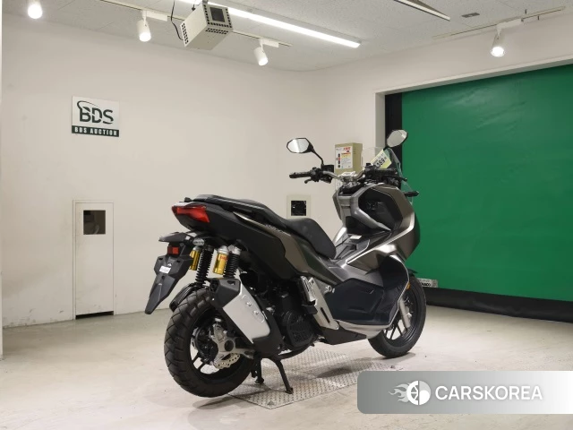 Проданный Honda ADV150 2019 из Японии, фото 2