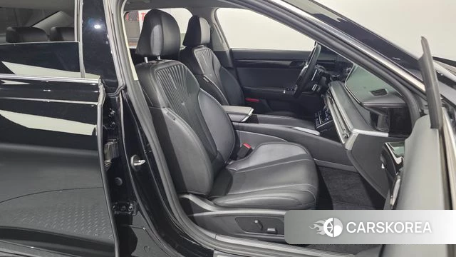 Hyundai Grandeur Hybrid (GN7) id 4408492 из Кореи 18