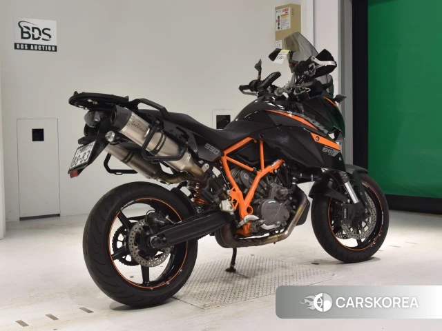 Проданный KTM 990 SUPERMOTO T 2013 из Японии, фото 2