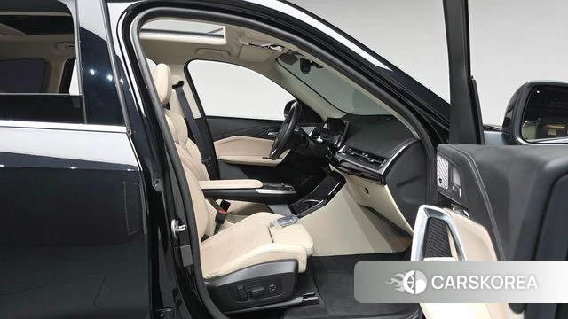 BMW X1 (U11) id 4904383 из Кореи 18